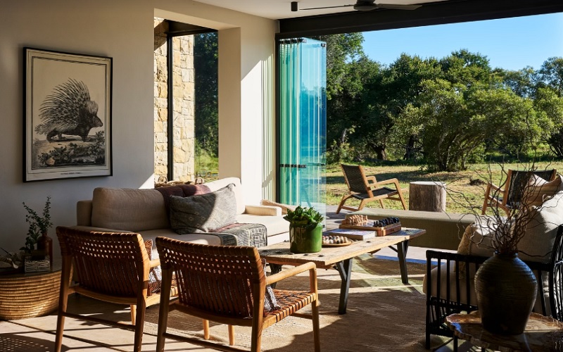 DiscoverMORE Monwana Game Lodge
